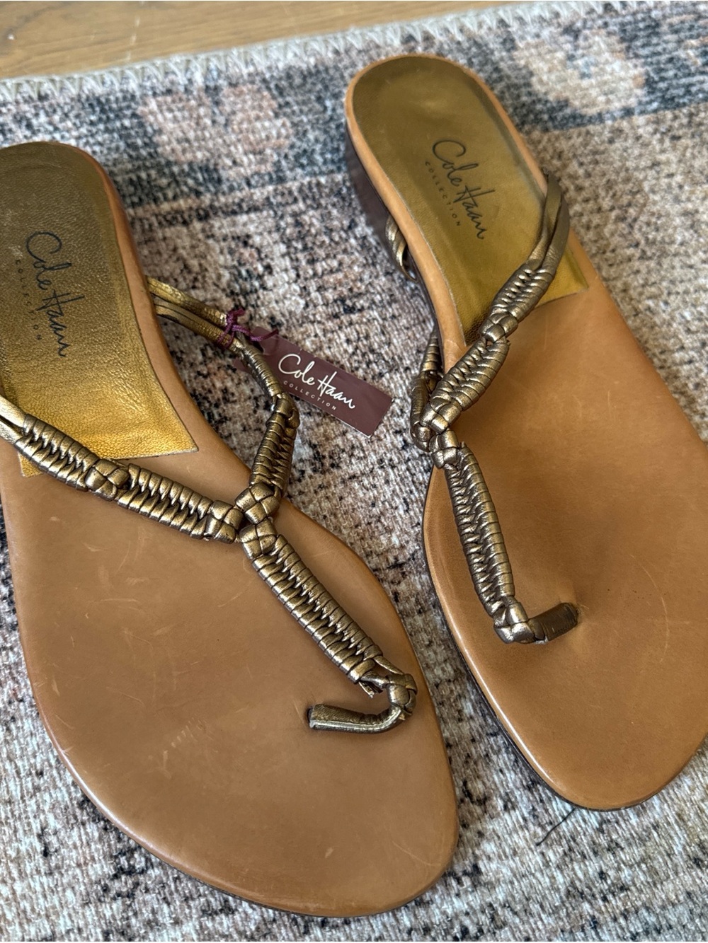 NWT Vintage Cole Haan Women's Tan Sandals with Metallic Gold Straps